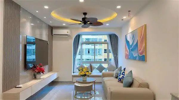 Sky Garden 3 3BR 2BA 고급 신규 가구, 월 2800만 동 - 한인 집중 지역