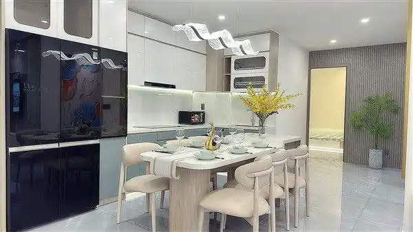 Sky Garden 3 3BR 2BA 고급 신규 가구, 월 2800만 동 - 한인 집중 지역