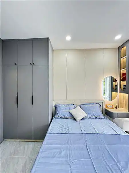 Sky Garden 3 3BR 2BA 고급 신규 가구, 월 2800만 동 - 한인 집중 지역