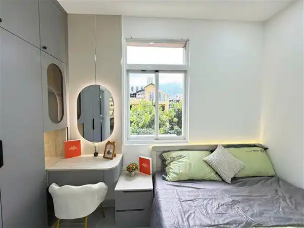 Sky Garden 3 3BR 2BA 고급 신규 가구, 월 2800만 동 - 한인 집중 지역