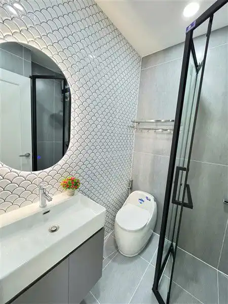 Sky Garden 3 3BR 2BA 고급 신규 가구, 월 2800만 동 - 한인 집중 지역